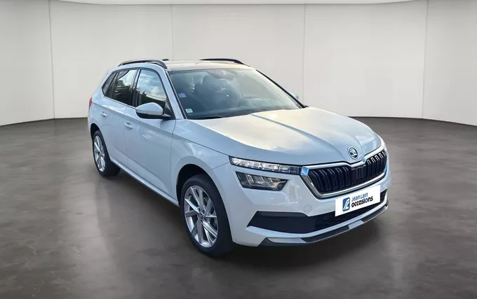 SKODA KAMIQ 1.5 TSI 150 ch BVM6 Ambition extérieur trois quart avant droit 2131612