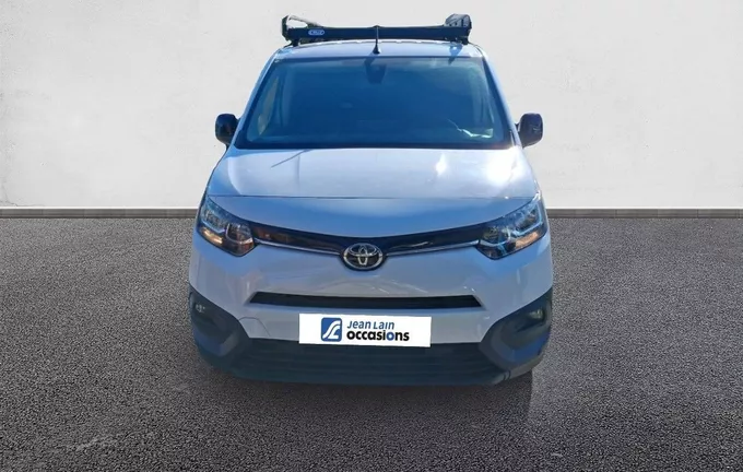 TOYOTA PROACE CITY MEDIUM 1.5L 100 D-4D BVM5 DYNAMIC extérieur avant 1103936