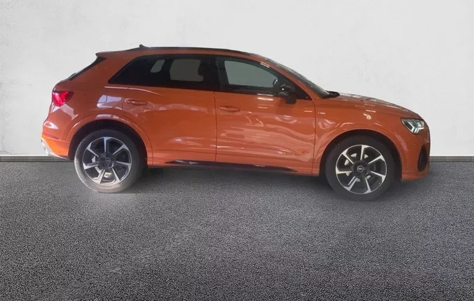 AUDI Q3 35 TFSI 150 ch S tronic 7 S line plus extérieur côté droit 2130979