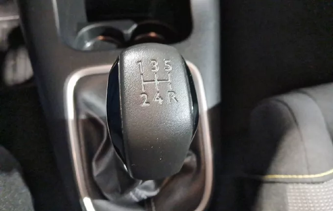 CITROEN C3 PureTech 83 S&S BVM5 Shine photo 14 945190