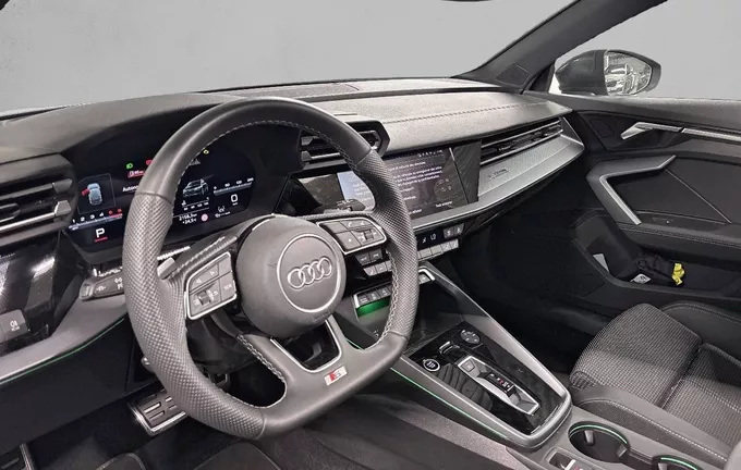 AUDI A3 Sportback TDI 150 S tronic 7 S line photo 11 2130113