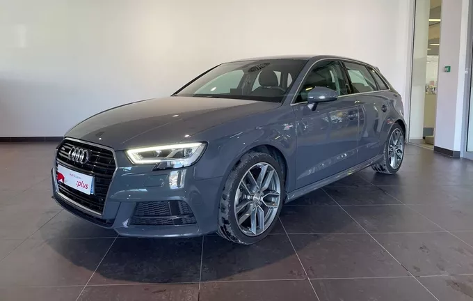 AUDI A3 Sportback 35 TDI 150 S tronic 7 Sport Limited extérieur trois quart avant gauche 2129960