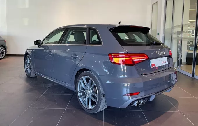 AUDI A3 Sportback 35 TDI 150 S tronic 7 Sport Limited extérieur trois quart arrière gauche 2129960