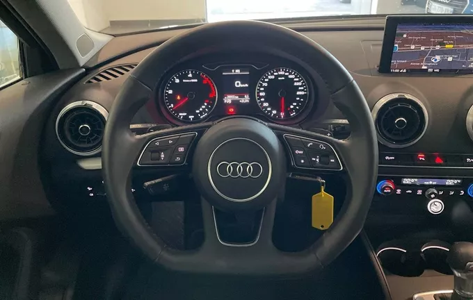 AUDI A3 Sportback 35 TDI 150 S tronic 7 Sport Limited photo 12 2129960
