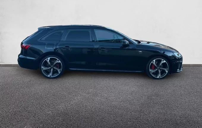 AUDI A4 Avant 40 TDI 204 S tronic 7 Quattro S Edition extérieur côté droit 560203
