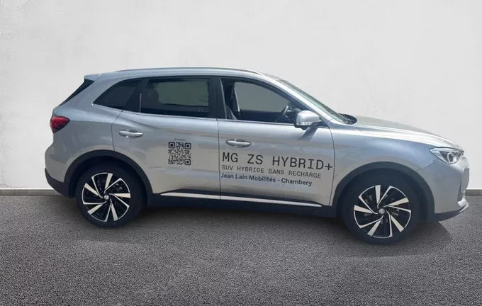 MG ZS 1.5 L Hybrid+ 197 ch Luxury extérieur côté droit 8867