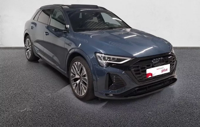 AUDI Q8 E-TRON 55 408 ch 114 kWh Quattro S line extérieur trois quart avant droit 2131463