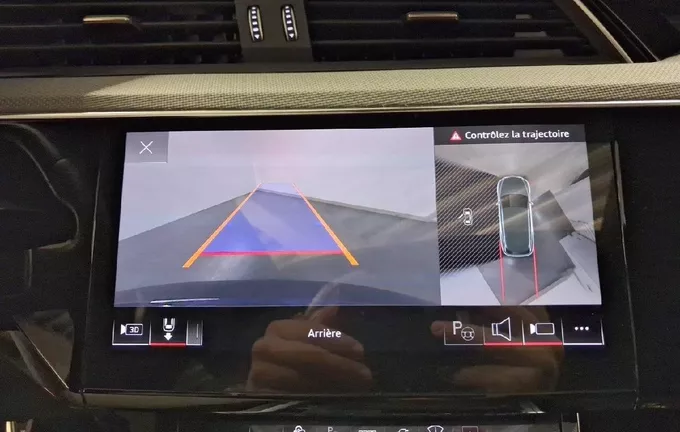 AUDI Q8 E-TRON 55 408 ch 114 kWh Quattro S line photo 19 2131463