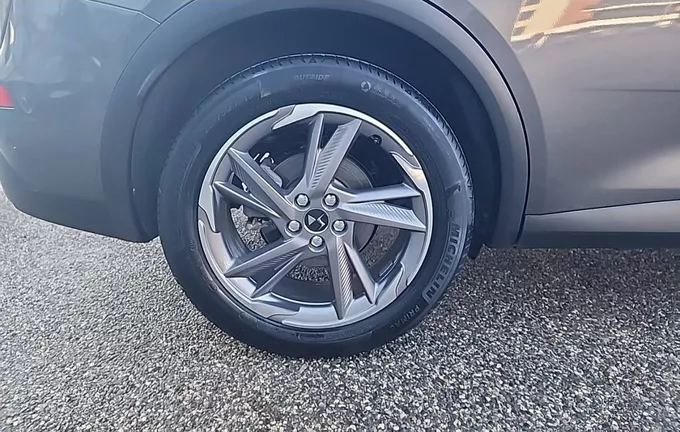 DS DS7 CROSSBACK Hybride E-Tense 225 EAT8 Rivoli extérieur arrière 944024