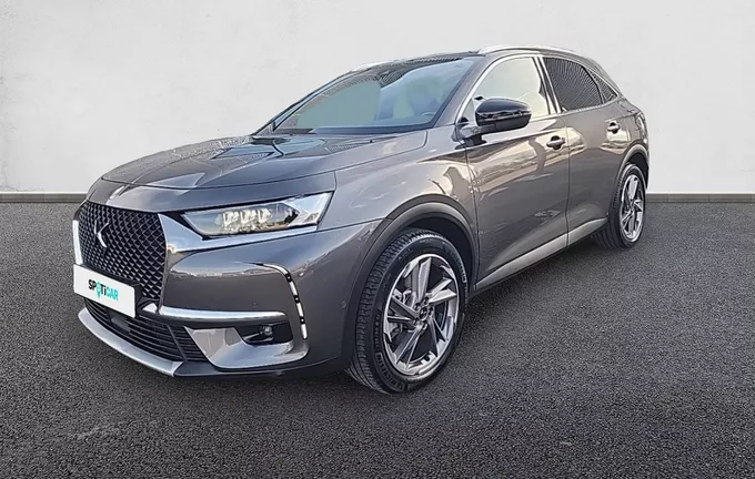 DS DS7 CROSSBACK Hybride E-Tense 225 EAT8 Rivoli extérieur trois quart avant gauche 944024