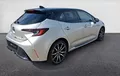 Miniature TOYOTA COROLLA HYBRIDE 140ch GR Sport extérieur trois quart arrière droit 1103777