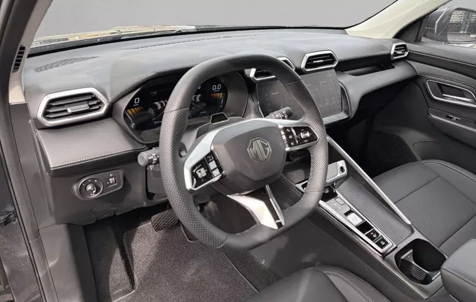 MG ZS 1.5 L Hybrid+ 197 ch Luxury photo 11 8656