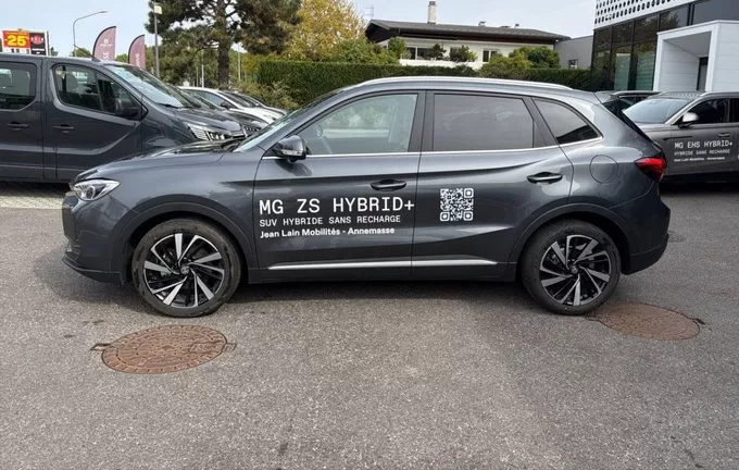 MG ZS 1.5 L Hybrid+ 197 ch Luxury photo 27 8656