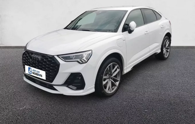 AUDI Q3 Sportback 45 TFSIe 245 ch S tronic 6 S line extérieur trois quart avant gauche 460902