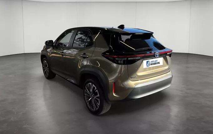 TOYOTA YARIS CROSS Hybride 116h 2WD Collection extérieur trois quart arrière gauche 946842