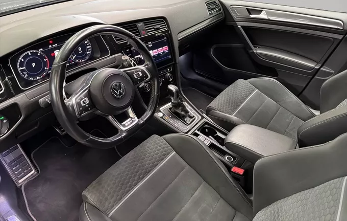 VOLKSWAGEN GOLF 2.0 TDI 184 FAP DSG7 photo 11 213314