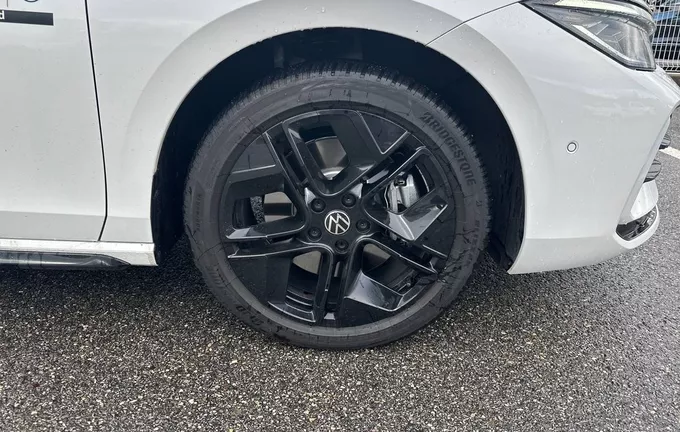 VOLKSWAGEN PASSAT 1.5 eHybrid 272 DSG6 R-Line photo 9 4962