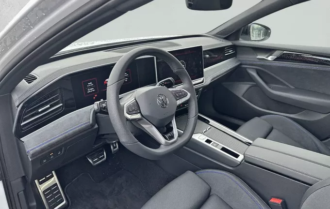 VOLKSWAGEN PASSAT 1.5 eHybrid 272 DSG6 R-Line photo 11 4962