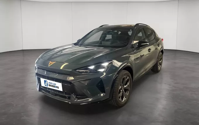 CUPRA FORMENTOR 1.5 eTSI Hybrid 150 ch DSG7 V extérieur trois quart avant gauche 2131966