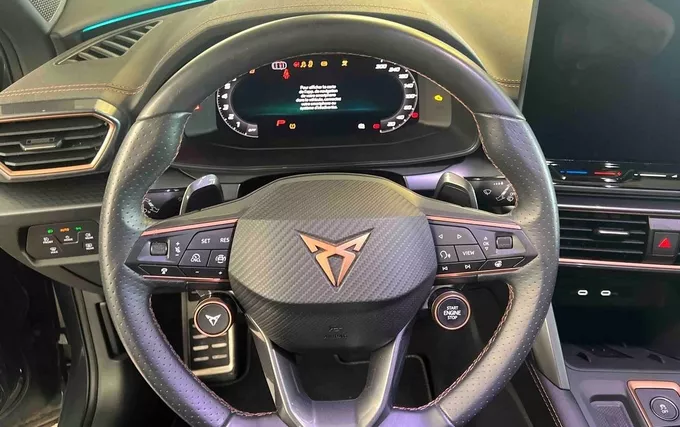 CUPRA FORMENTOR 1.5 eTSI Hybrid 150 ch DSG7 V photo 12 2131966