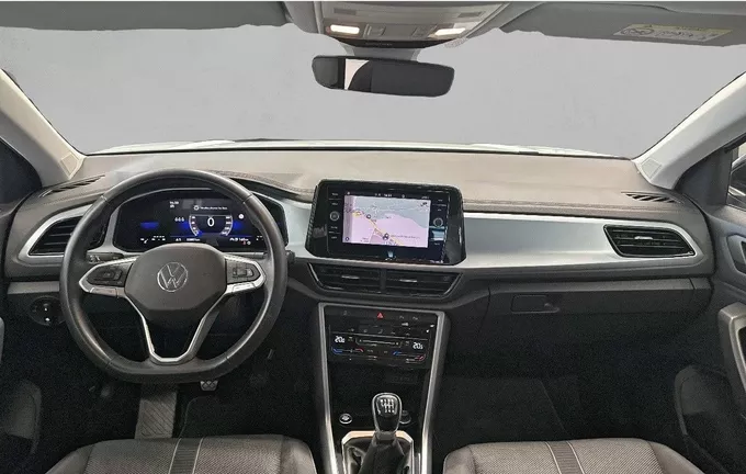VOLKSWAGEN T-ROC 1.0 TSI 110 Start/Stop BVM6 Life Plus extérieur trois quart avant droit 2129604