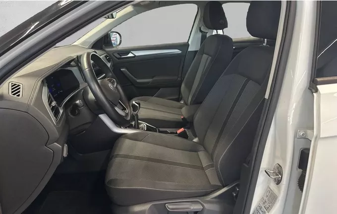 VOLKSWAGEN T-ROC 1.0 TSI 110 Start/Stop BVM6 Life Plus extérieur trois quart arrière droit 2129604