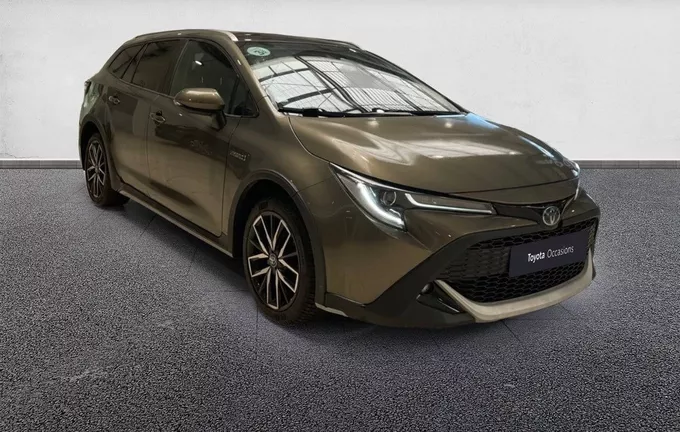 TOYOTA COROLLA Touring Sports Hybride 184h Trek extérieur trois quart avant droit 1103436