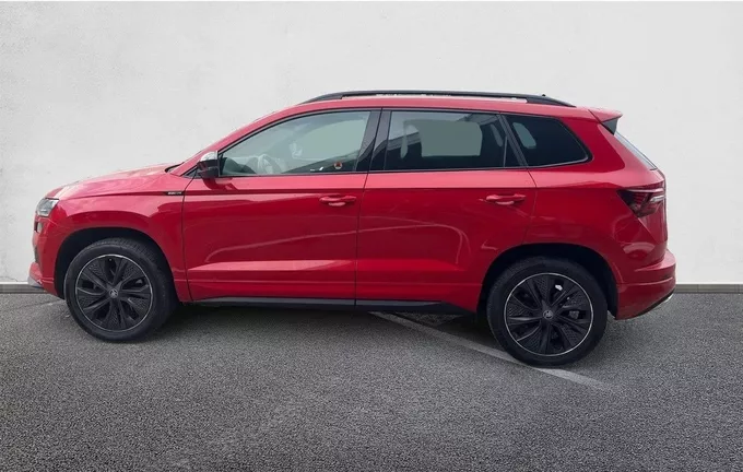 SKODA KAROQ 1.5 TSI Evo 2 150 ch ACT DSG7 Sportline extérieur trois quart arrière gauche 2123519
