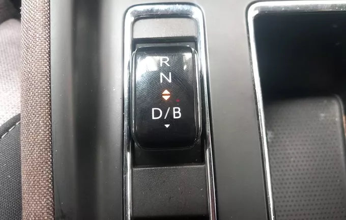 SKODA ENYAQ iV 60 photo 14 2129705