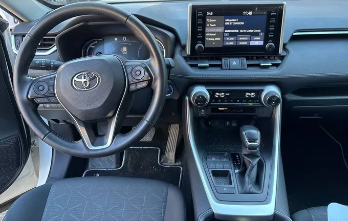 TOYOTA RAV4 Hybride 218 ch 2WD Dynamic photo 18 1102617