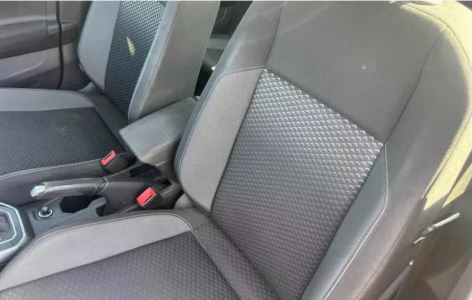 VOLKSWAGEN POLO 1.0 TSI 95 S&S DSG7 Active extérieur trois quart arrière droit 560427