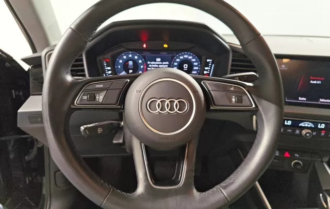 AUDI A1 Citycarver 35 TFSI 150 ch S tronic 7 Design photo 12 2130677