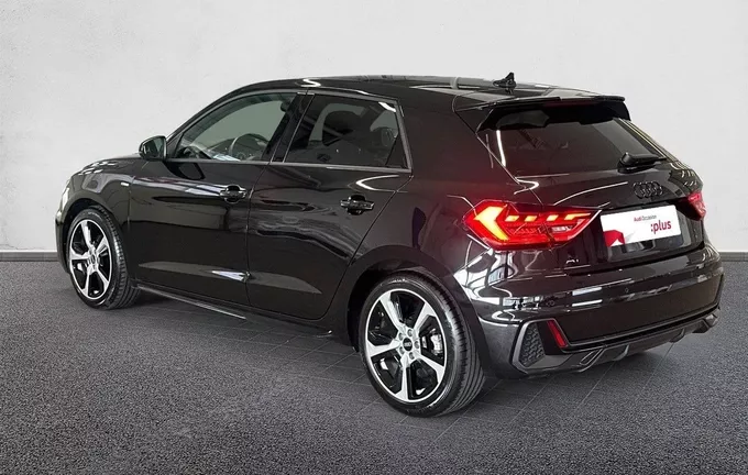 AUDI A1 Sportback 30 TFSI 110 ch BVM6 S Line extérieur trois quart arrière gauche 2130807