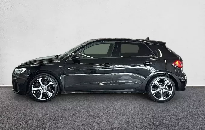 AUDI A1 Sportback 30 TFSI 110 ch BVM6 S Line extérieur côté gauche 2130807