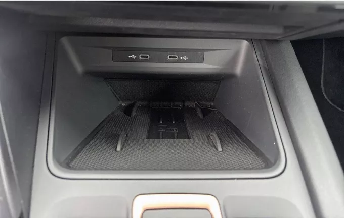 CUPRA LEON 1.5 eTSI Hybrid 150 ch DSG7 V photo 18 2125990