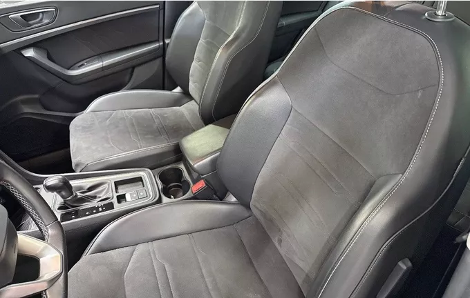 SEAT ATECA 1.5 TSI 150 ch ACT Start/Stop DSG7 Business extérieur trois quart arrière droit 2130275