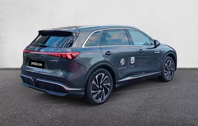 MG MGS6 EV MGS6 EV Luxury extérieur trois quart arrière droit 7831