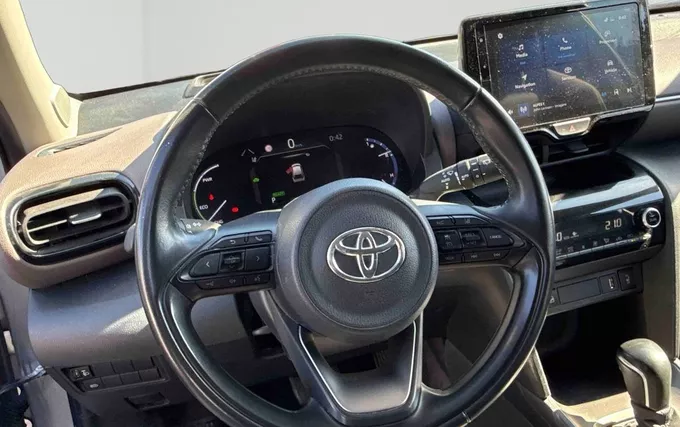 TOYOTA YARIS CROSS Hybride 116h AWD-i Collection photo 12 1103788