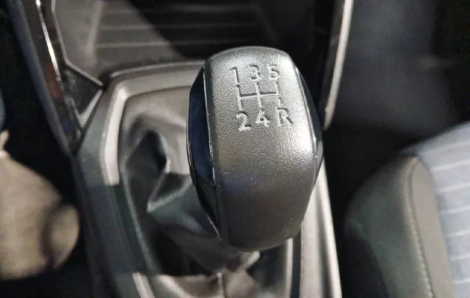 PEUGEOT 208 PureTech 75 S&S BVM5 Like photo 14 2129353