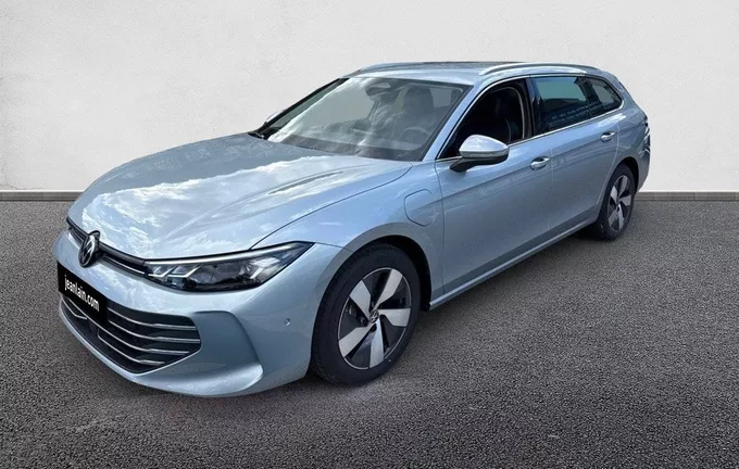 VOLKSWAGEN PASSAT 1.5 eHybrid 204 DSG6 Life Plus extérieur trois quart avant gauche 6673