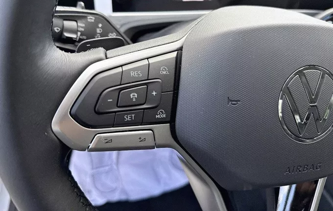VOLKSWAGEN PASSAT 1.5 eHybrid 204 DSG6 Life Plus photo 12 6673