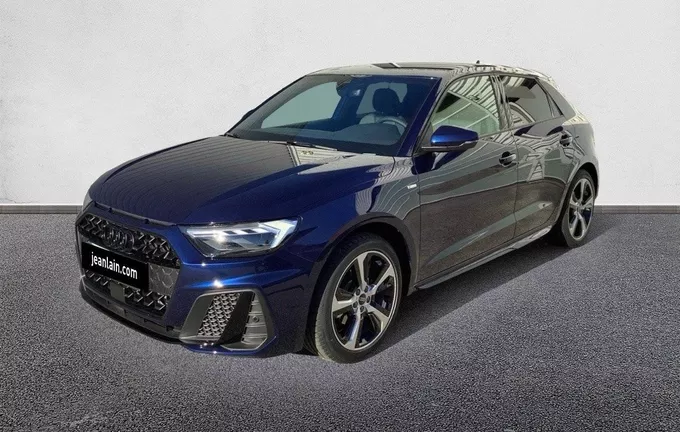 AUDI A1 Sportback 30 TFSI 116 ch S tronic 7 S Line extérieur trois quart avant gauche 1020