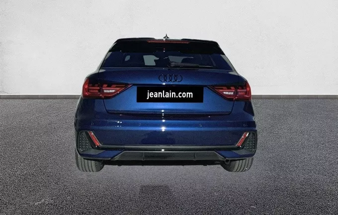 AUDI A1 Sportback 30 TFSI 116 ch S tronic 7 S Line extérieur arrière 1020