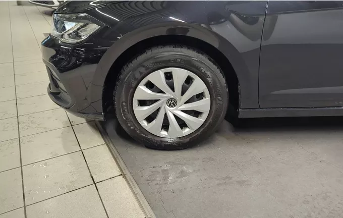 VOLKSWAGEN POLO 1.0 MPI 80 S&S BVM5 photo 12 2123185