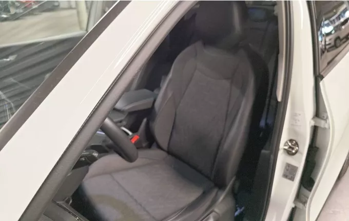 VOLKSWAGEN TIGUAN 1.5 eTSI 131ch DSG7 VW Edition extérieur trois quart arrière droit 2130357