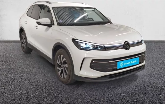 VOLKSWAGEN TIGUAN 1.5 eTSI 131ch DSG7 VW Edition photo 10 2130357