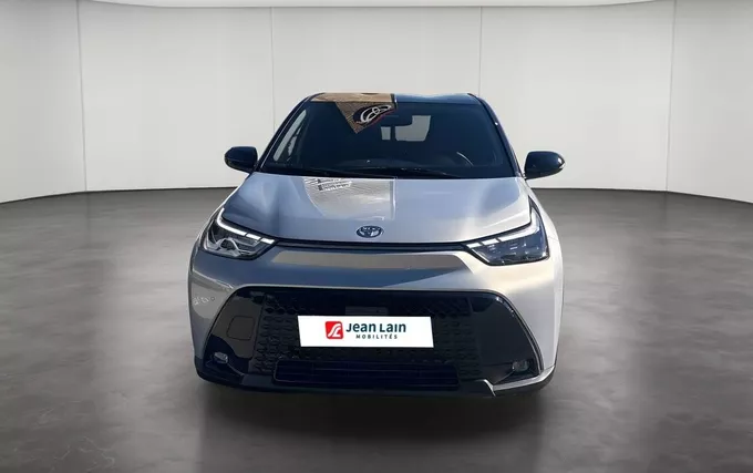 TOYOTA AYGO X Hybride 116h Graphic extérieur avant 208360