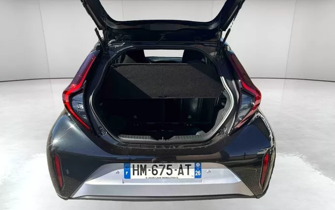 TOYOTA AYGO X Hybride 116h Graphic photo 10 208360