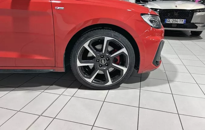 AUDI A1 Sportback 40 TFSI 207 ch S tronic 7 S Line photo 9 2124095