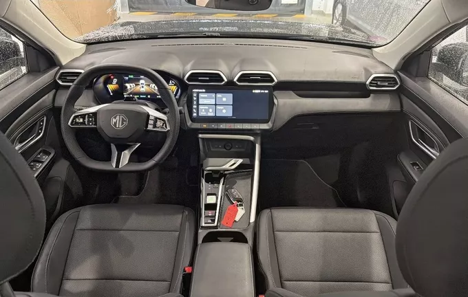 MG ZS 1.5 L Hybrid+ 197 ch Luxury photo 31 8653